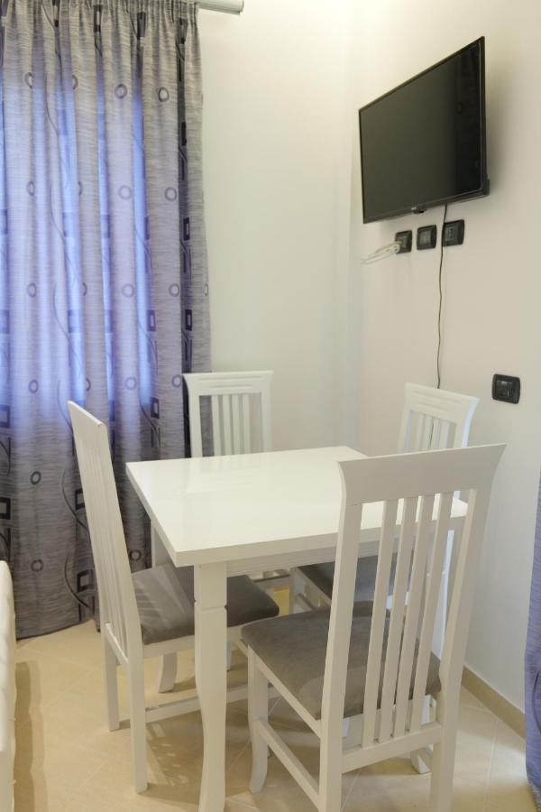 Hotel Dior Σαράντα Εξωτερικό φωτογραφία